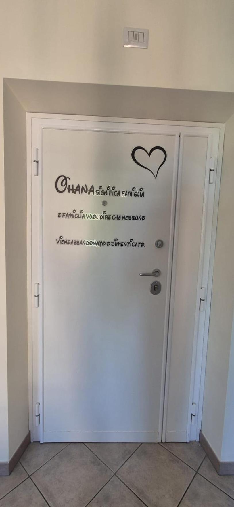 Casa Smeralda 格鲁塔佛力塔 外观 照片